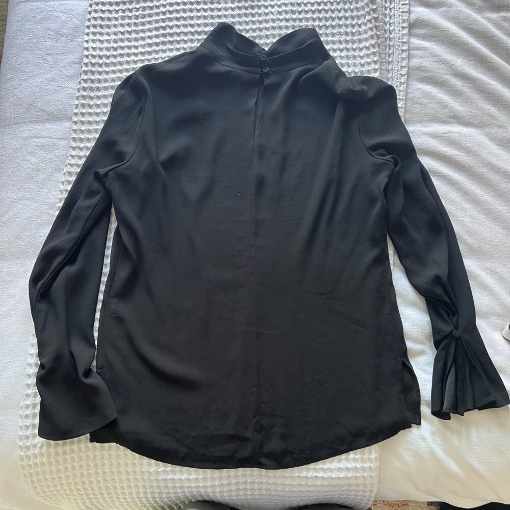 MM LaFleur The Sabrina Mock Neck Top - Picture 7 of 11